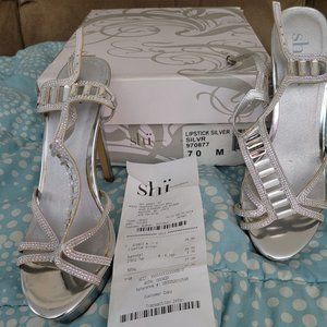 SHI Silver High Heel Shoes - Size 7.0 - perfect for a wedding or prom!